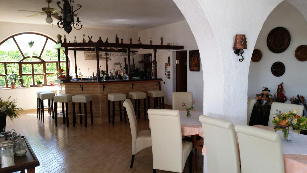 Guest House Villa Marlis Malinska Exterior photo